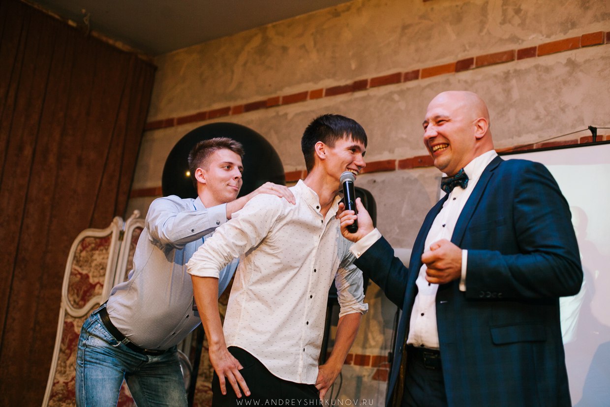 Ведущий на свадьбу Илья Черняев